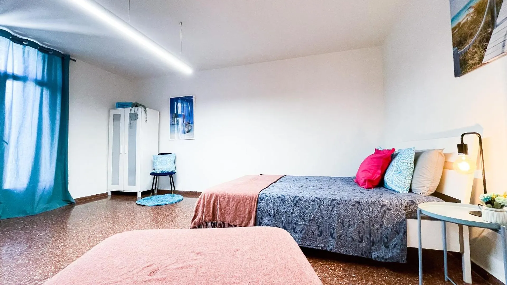 Private Rooms By Bcn Cathedral Barcellona Ostello