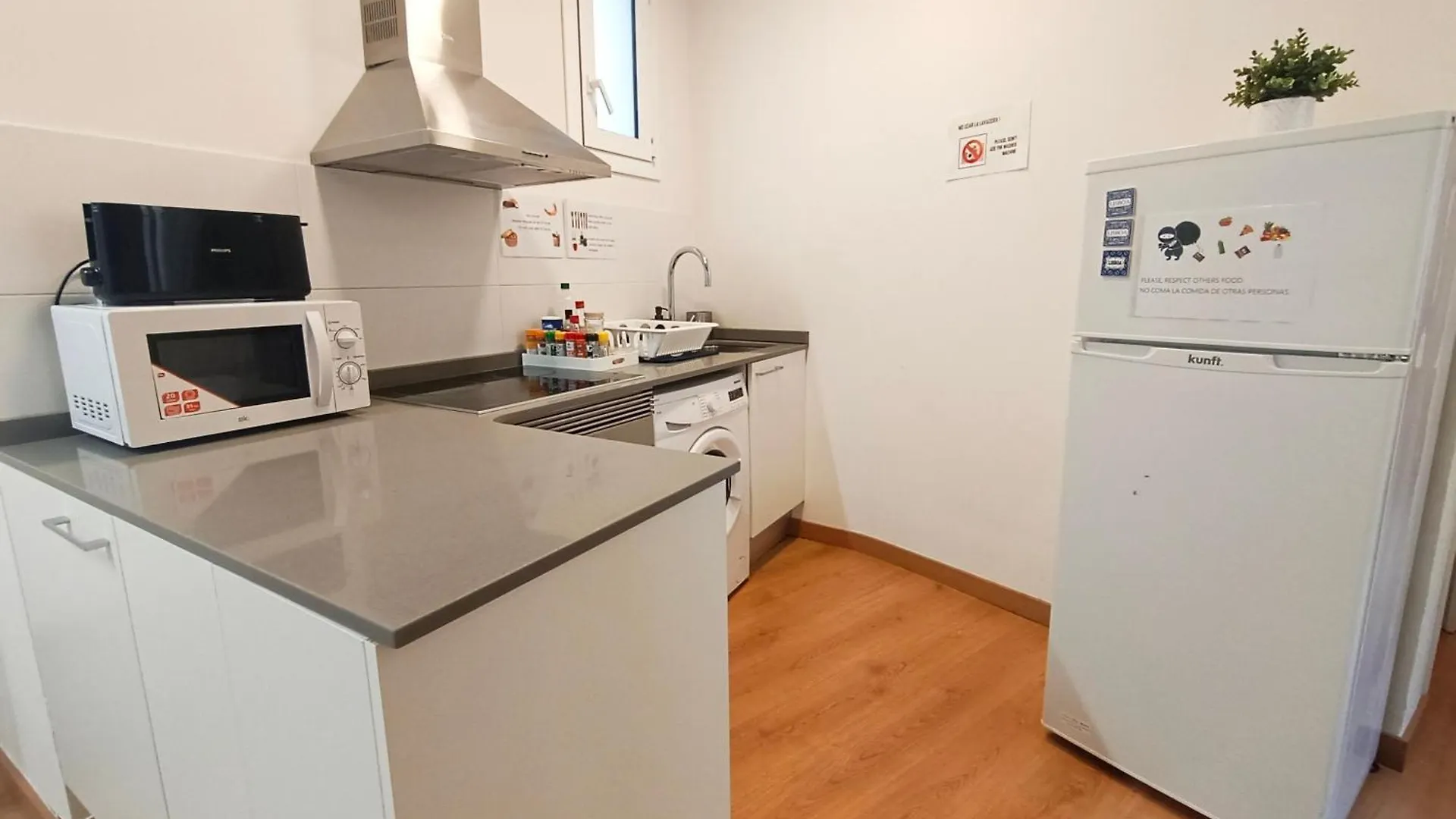 Private Rooms By Bcn Cathedral Barcellona 0*,
